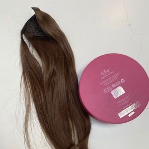 Luxy hair extension pony tail plus brush
